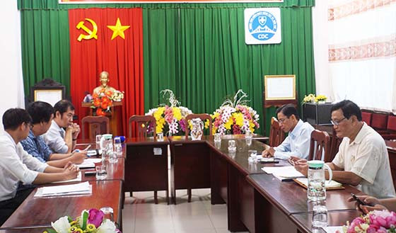 Viện Y tế công cộng Thành phố Hồ Chí Minh hỗ trợ hoạt động phòng, chống sốt xuất huyết tại Cần Thơ