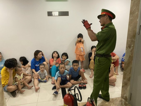 Bình Dương phát động phong trào “mỗi gia đình trang bị tối thiểu 1 bình chữa cháy”