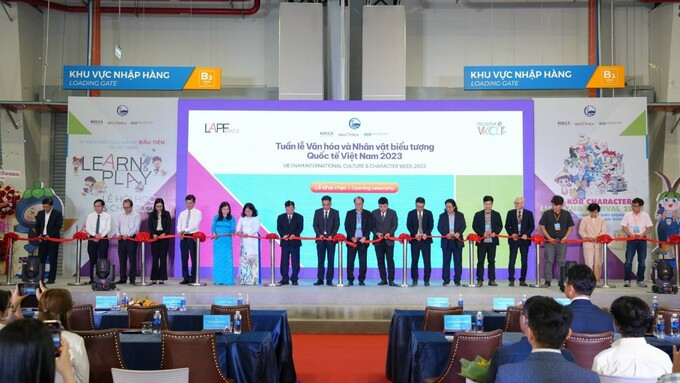 Bình Dương: Khai mạc Tuần lễ văn hóa và nhân vật quốc tế Việt Nam 2023
