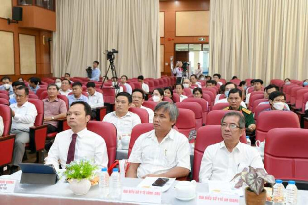 Hơn 100 chuyên gia, bác sĩ bàn về cấp cứu ngoại viện cho vùng đồng bằng sông Cửu Long