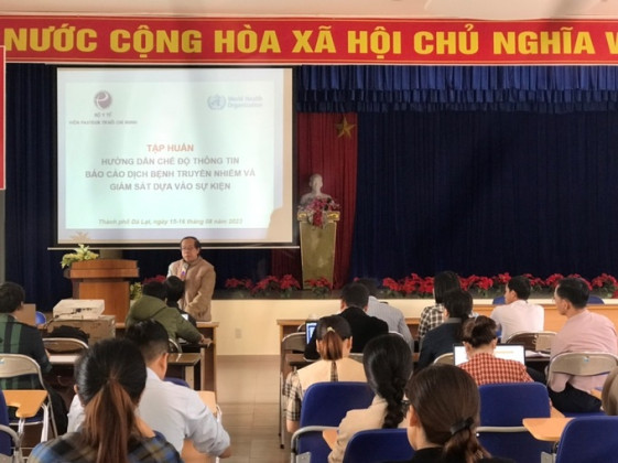 Lâm Đồng: Tập huấn “hướng dẫn chế độ thông tin báo cáo dịch bệnh truyền nhiễm và giám sát dựa vào sự kiện”