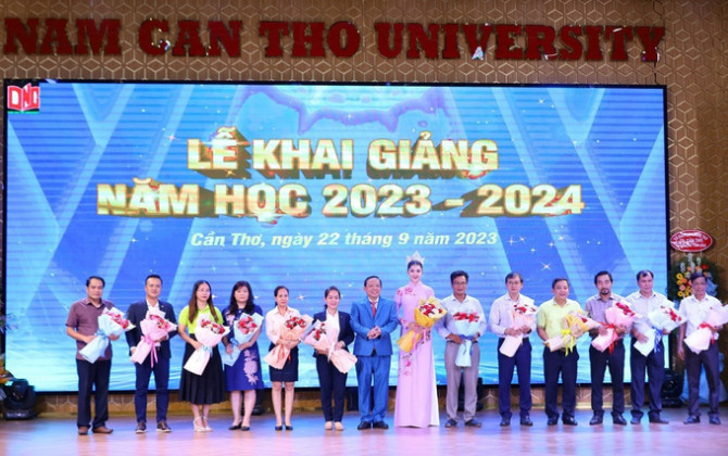 Trường Đại học Nam Cần Thơ quyết tâm phát triển ngang tầm khu vực và uy tín của Quốc gia