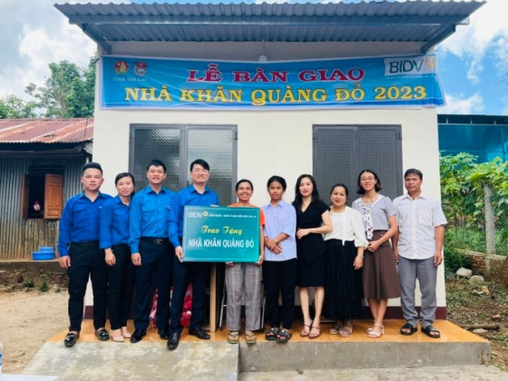 Gia Lai: Bàn giao nhà “khăn quàng đỏ” cho học sinh có hoàn cảnh khó khăn