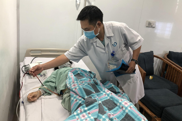 Đồng Nai: Phẫu thuật lấy khối sỏi san hô khổng lồ cho nữ bệnh nhân