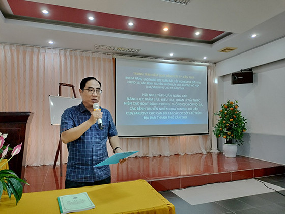 Cần Thơ: Tập huấn cán bộ y tế về phòng, chống dịch COVID-19 và các bệnh truyền nhiễm qua đường hô hấp
