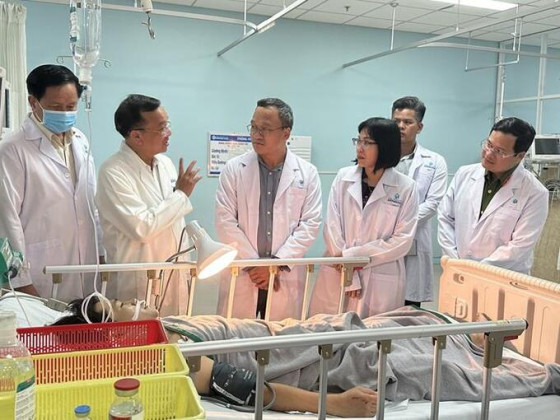 Bệnh viện Đa khoa Đồng Nai hỗ trợ viện phí cho 4 bệnh nhân vụ tai nạn giao thông nghiêm trọng xảy ra trên quốc lộ 20