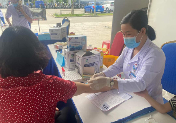 Đồng Nai: Hơn 1.000 người dân được khám bệnh và cấp thuốc miễn phí