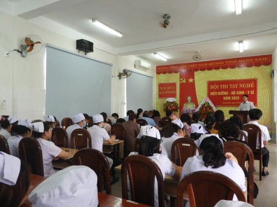 Đà Nẵng: Trung tâm y tế Thanh Khê tổ chức "Hội thi tay nghề - Quy tắc ứng xử điều dưỡng, hộ sinh, y sĩ năm 2023"