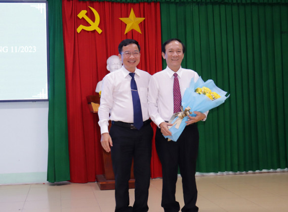 Sở Y tế Đồng Nai công bố các quyết định về công tác cán bộ