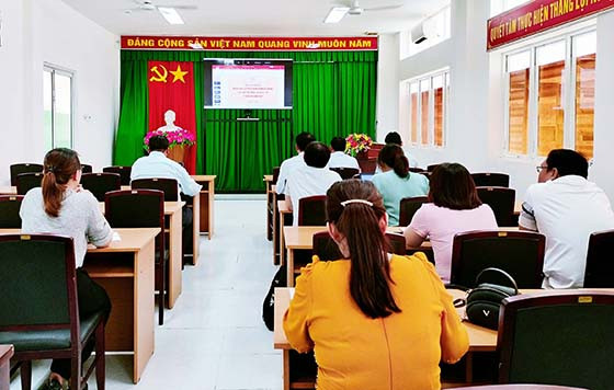 Cần Thơ: Tập huấn sử dụng phần mềm đánh giá năng lực xét nghiệm, điều trị, thu dung, chuyển tuyến COVID-19/SARI/SVP