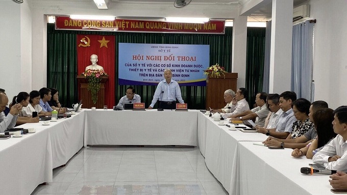Hội nghị đối thoại của Sở Y tế Bình Định với các cơ sở kinh doanh dược, thiết bị y tế và cơ sở y tế ngoài công lập