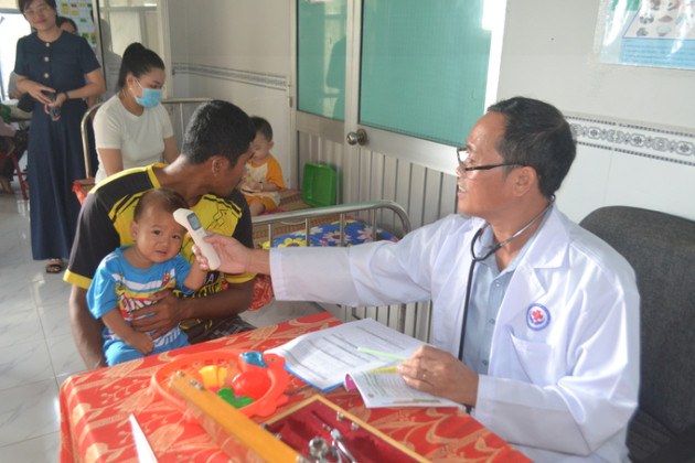 Bạc Liêu: Khám sức khỏe định kỳ cho trẻ em dưới 24 tháng tuổi