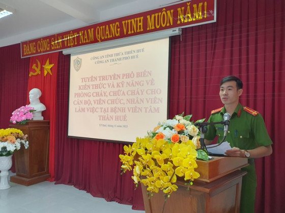 Bệnh viện Tâm thần Huế diễn tập phương án chữa cháy và cứu nạn, cứu hộ