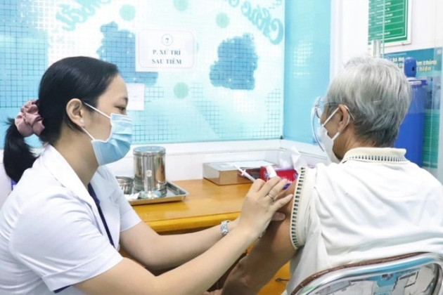TP. HCM: Kiểm soát, quản lý bền vững dịch bệnh COVID-19 giai đoạn 2023 – 2025