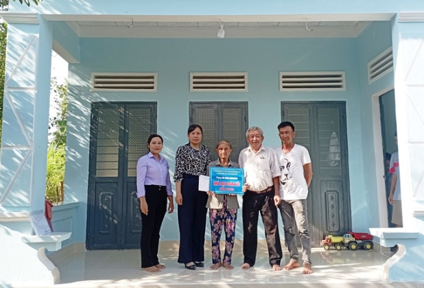 Bình Định: Trao tặng 500 nhà đại đoàn kết cho người nghèo trong năm 2023