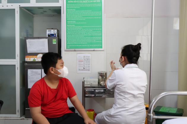TP. HCM được phân bổ hơn 8.000 liều vắc xin 5 trong 1