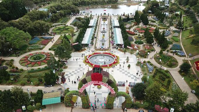 Lâm Đồng: Chuẩn bị điều kiện phục vụ đón Tết Nguyên đán Giáp Thìn 2024