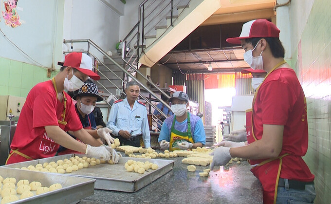 Cà Mau: Kiểm tra an toàn vệ sinh thực phẩm dịp Tết Nguyên đán 2024