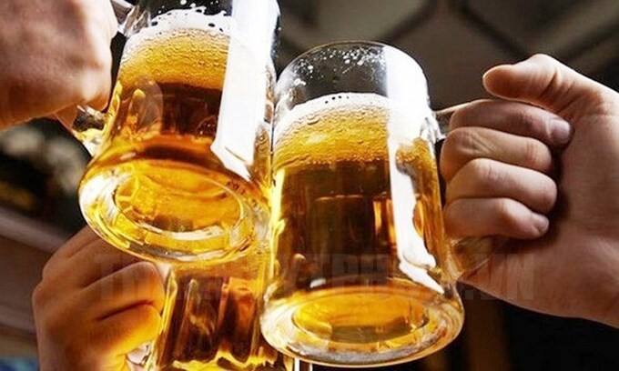 Cẩn trọng khi uống rượu bia ngày Tết