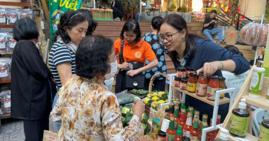 TP. HCM: Gần 1.000 nông đặc sản có mặt tại phiên chợ “Tết xanh - Quà Việt" 2024