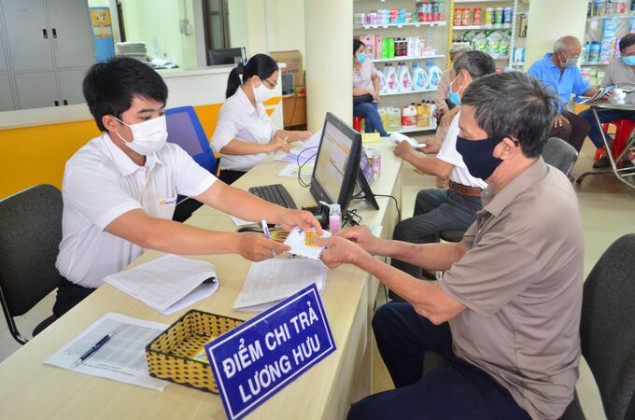 TP. Hồ Chí Minh: Chi trả lương hưu và trợ cấp BHXH tháng 3 năm 2024