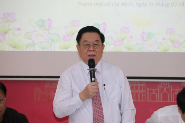 Trưởng Ban Tuyên giáo Trung ương thăm, chúc mừng các y bác sĩ Bệnh viện Từ Dũ và Viện Pasteur TP. HCM nhân Ngày Thầy thuốc Việt Nam