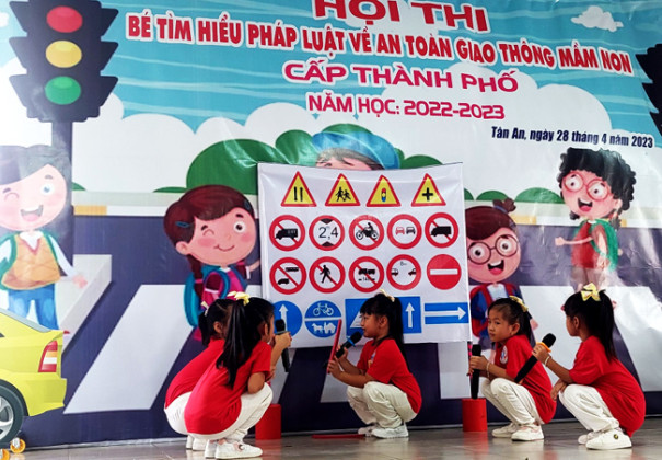 Long An: Tăng cường công tác bảo đảm trật tự, an toàn giao thông cho lứa tuổi học sinh