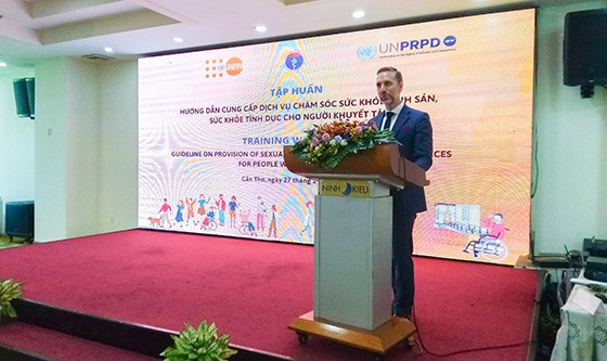 Cần Thơ: Tập huấn hướng dẫn cung cấp dịch vụ chăm sóc sức khỏe sinh sản, sức khỏe tình dục cho người khuyết tật