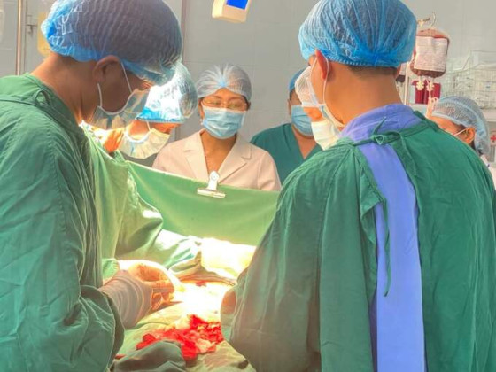 Đắk Lắk: Phẫu thuật cấp cứu thành công trường hợp bé trai 13 tuổi bị vỡ lách