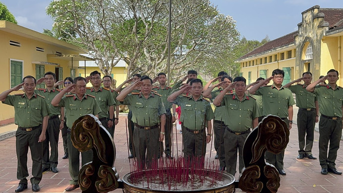“Hành trình về nguồn” của Khối An ninh nhân dân, Công an TP Cần Thơ