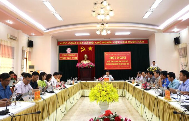 Kon Tum: Sơ kết công tác bảo đảm trật tự an toàn giao thông quý I năm 2024