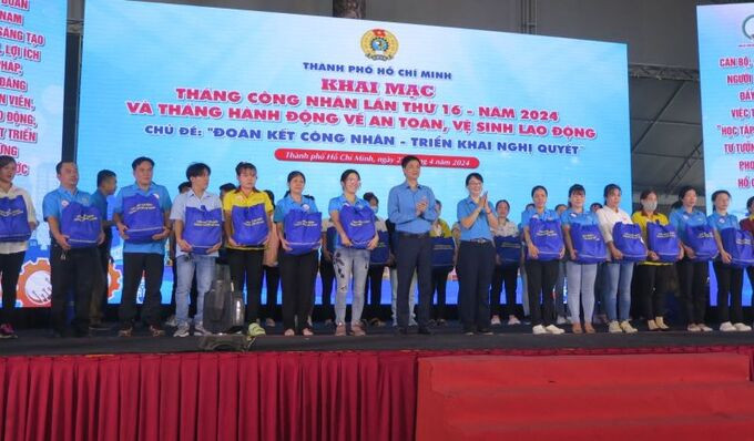 TP. HCM: Chăm lo thiết thực cho người lao động