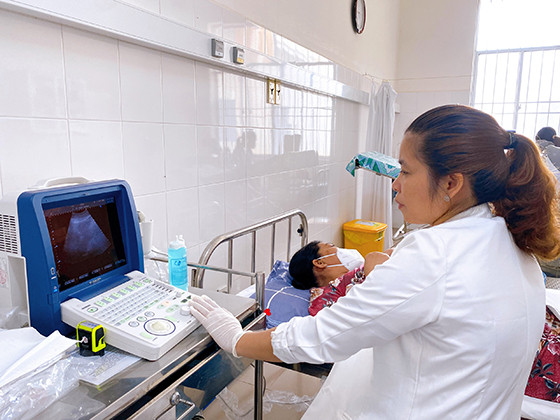 Cần Thơ: Tổ chức khám phụ khoa và sàng lọc ung thư cổ tử cung tại huyện Phong Điền