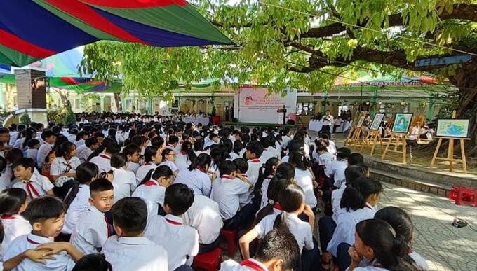 TP. Đà Nẵng: Tăng cường giáo dục và nâng cao điều kiện về nước sạch, vệ sinh và vệ sinh kinh nguyệt trong trường học