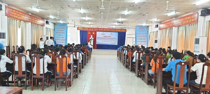 Bình Dương: Khám sức khỏe và tầm soát ung thư cổ tử cung miễn phí cho công nhân lao động