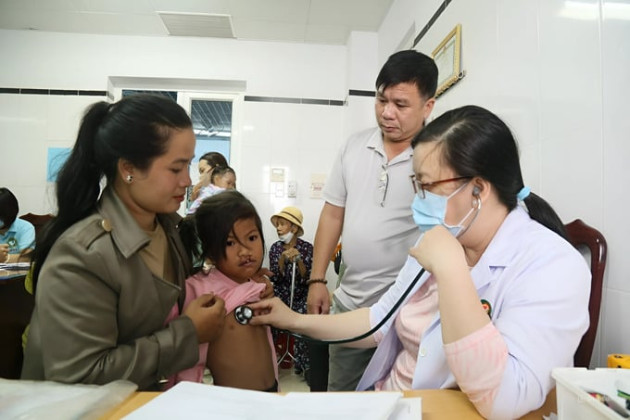 Đắk Lắk: Tầm soát và tư vấn miễn phí bệnh tim cho trẻ em tại trung tâm y tế huyện Krông Pắc và Bệnh viện Đa Khoa vùng Tây Nguyên