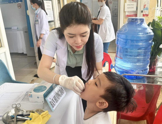 Đắk Lắk: Triển khai chiến dịch bổ sung vitamin A đợt I/2024 và đánh giá tình trạng dinh dưỡng cho trẻ dưới 5 tuổi