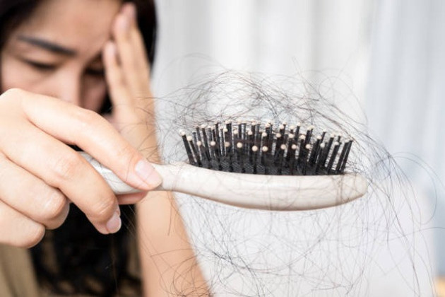 5 cách khắc phục tình trạng rụng tóc do căng thẳng