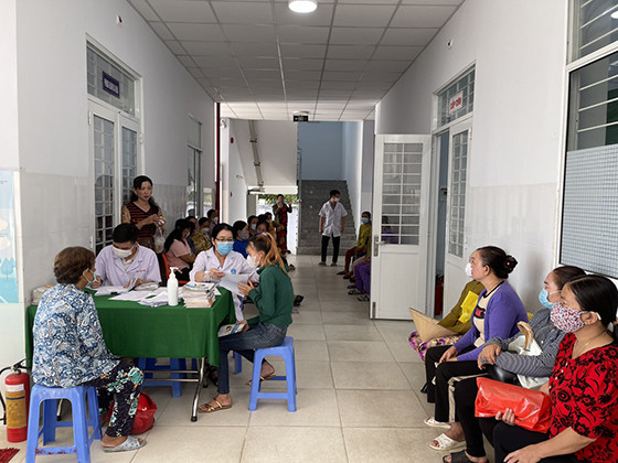Cần Thơ: Khám phụ khoa và sàng lọc ung thư cổ tử cung tại huyện Cờ Đỏ