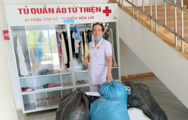 Đắk Nông: Thiết thực mô hình “tủ quần áo từ thiện”