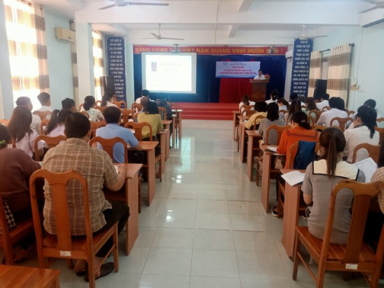 Cà Mau: Tập huấn kỹ thuật xét nghiệm sàng lọc HIV và đảm bảo chất lượng xét nghiệm huyết thanh học