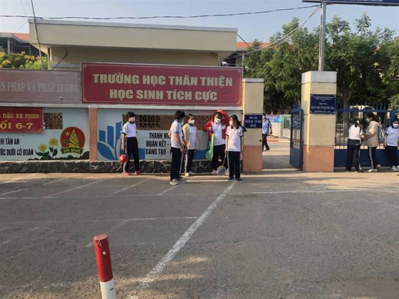 Long An: Tăng cường thực hiện các nhiệm vụ đảm bảo an toàn giao thông đối với xe ô tô đưa đón học sinh