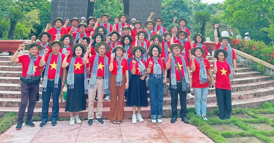 Ủy ban về Người Việt Nam ở nước ngoài TP. HCM đến thăm đến thăm Di tích lịch sử nhà tù Phú Quốc