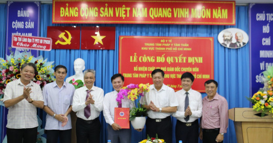 Bác sĩ Trịnh Văn Phong làm Phó Giám đốc Trung tâm Pháp y Tâm thần khu vực TP.HCM