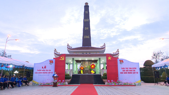 Bình Dương: Thành phố Tân Uyên tỏ lòng biết ơn sâu sắc với các anh hùng liệt sĩ