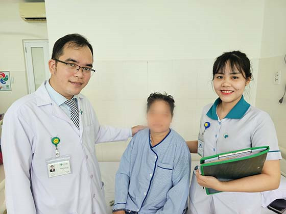 Cần Thơ: Điều trị thành công cho bệnh nhân bị sỏi đường mật trong gan