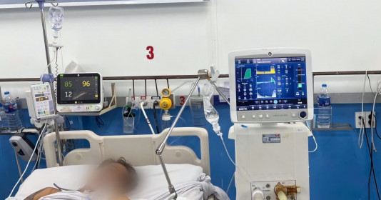 TP.HCM: 5 người nhập viện nghi ngộ độc hóa chất xử lý nước