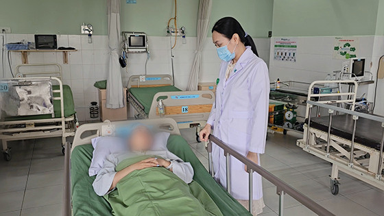 Cần Thơ: Điều trị thành công di chứng sau phẫu thuật thẩm mỹ tạo má lúm đồng tiền