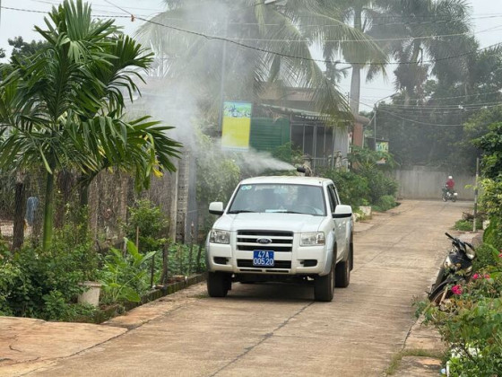 Đắk Lắk: Xử lý ổ dịch sốt xuất huyết tại thị trấn Quảng Phú, huyện Cư M’gar