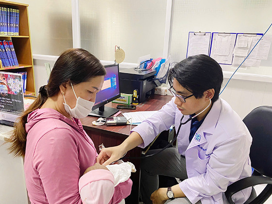Sàng lọc, tầm soát tim miễn phí cho bệnh nhi tại Bệnh viện Nhi đồng TP. Cần Thơ